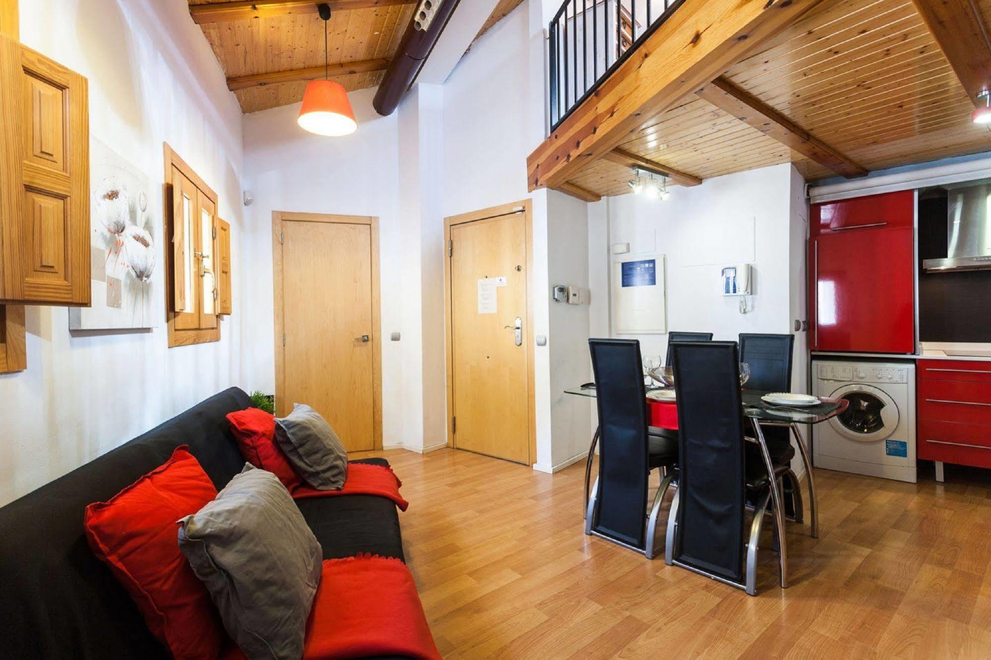 Like Apartments Lonja Valensiya Dış mekan fotoğraf