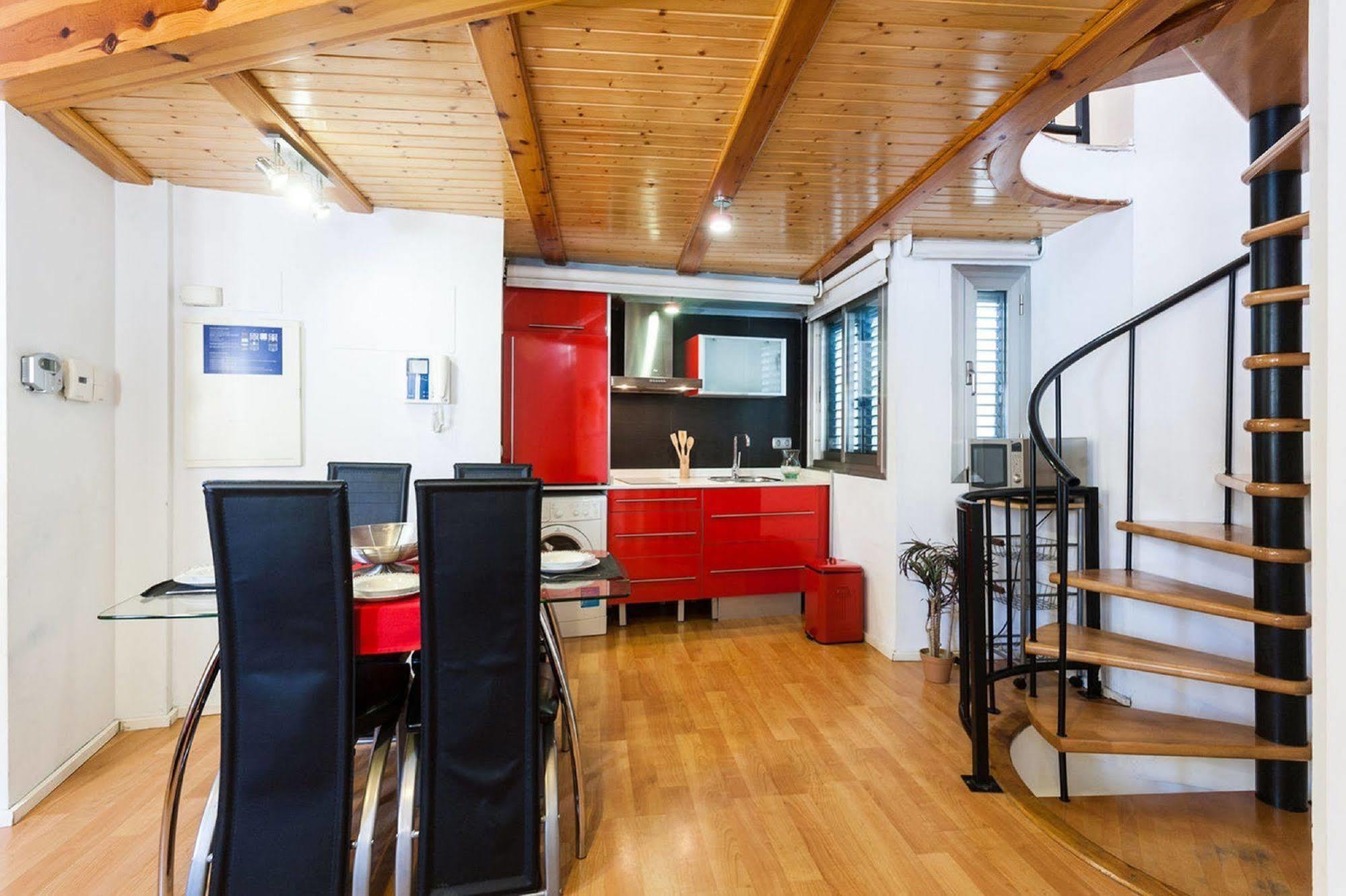 Like Apartments Lonja Valensiya Dış mekan fotoğraf