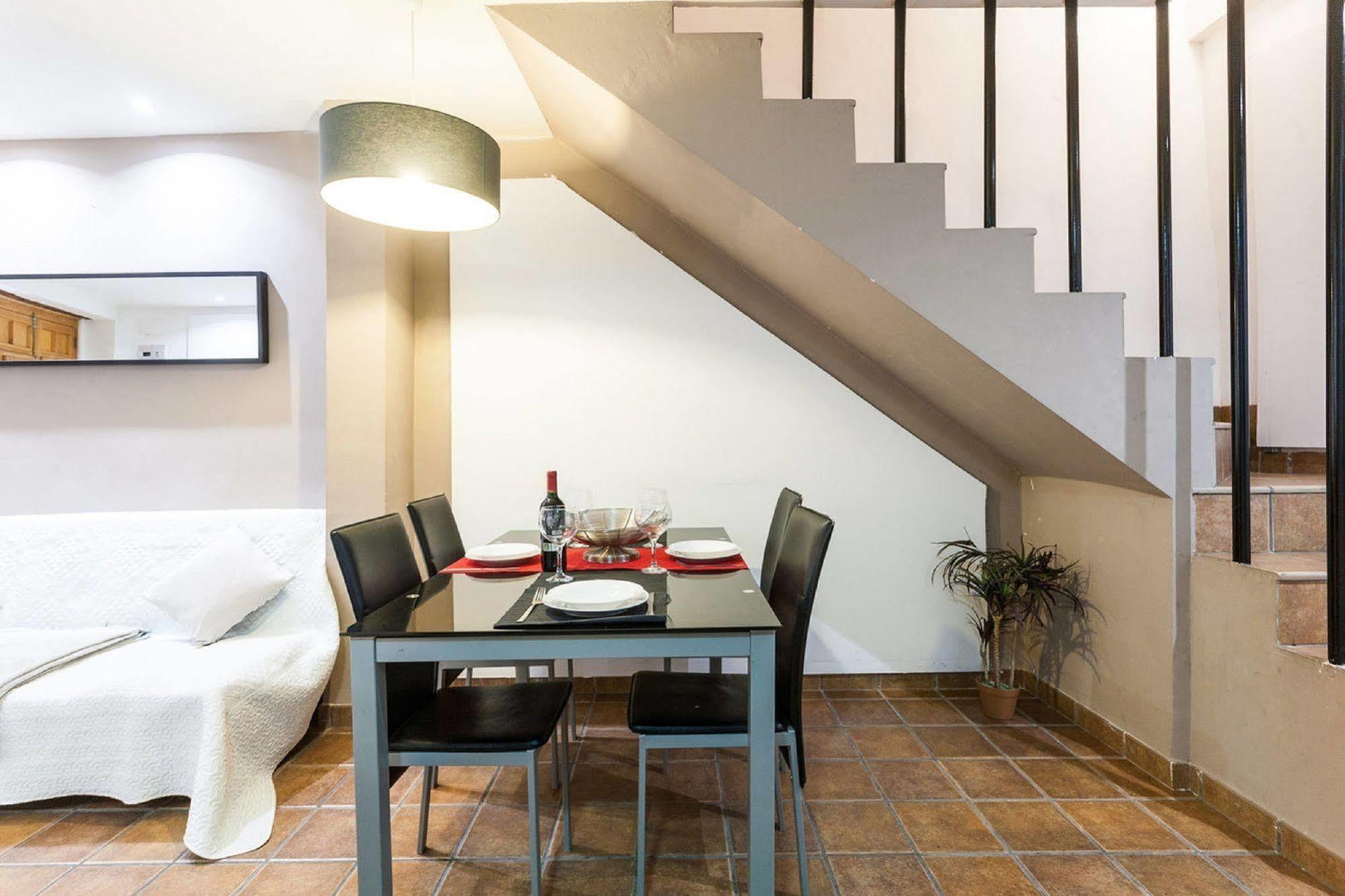 Like Apartments Lonja Valensiya Dış mekan fotoğraf