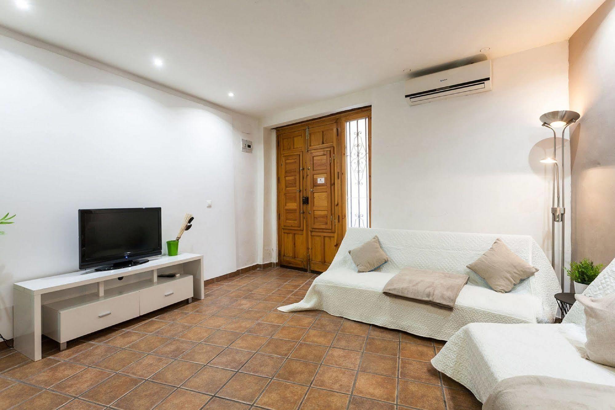 Like Apartments Lonja Valensiya Dış mekan fotoğraf