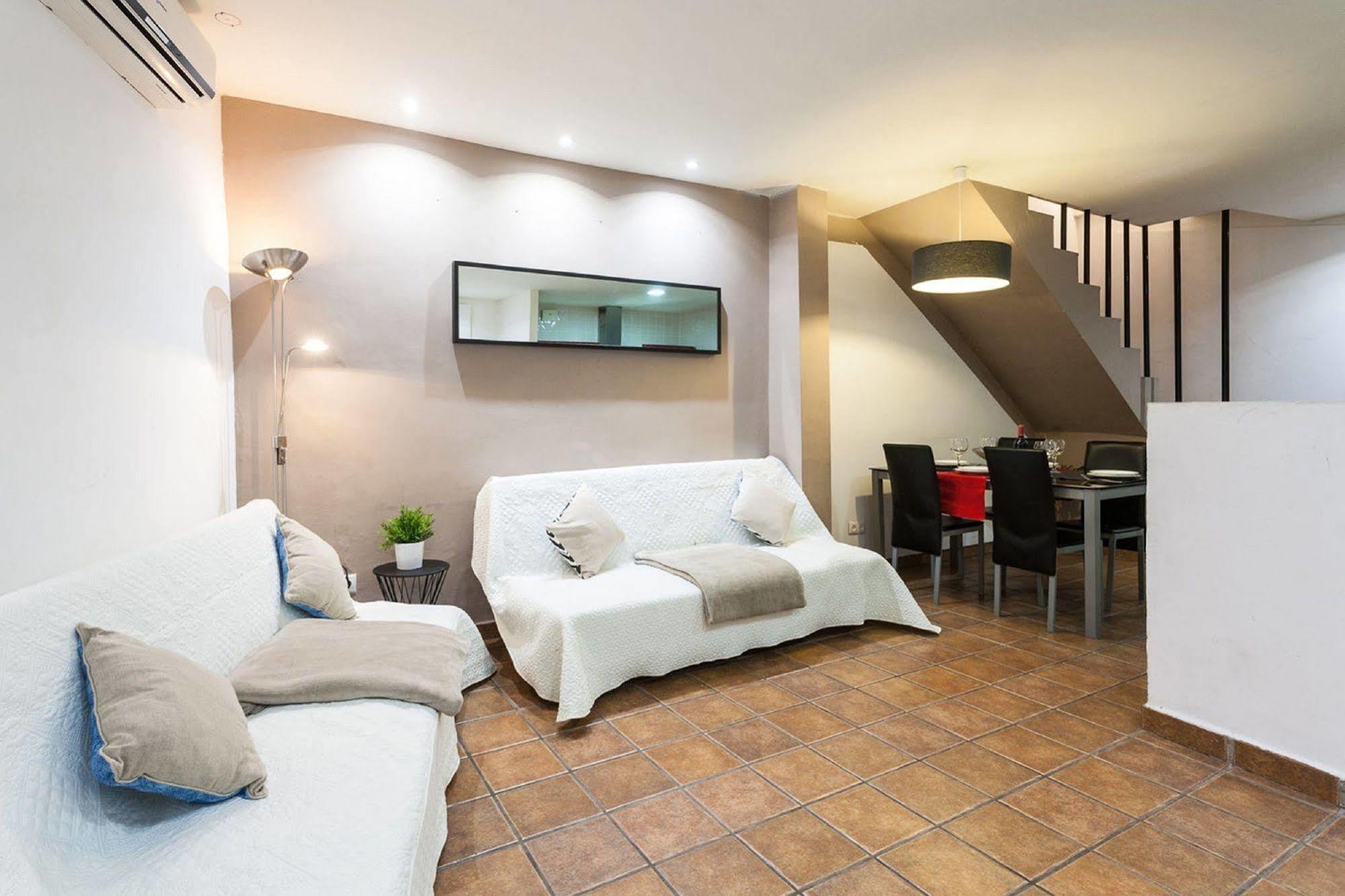 Like Apartments Lonja Valensiya Dış mekan fotoğraf